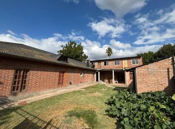 Casa · 95m² · 7 Ambientes · 2 Cocheras · Venta Casa Multifamiliar Fco Alvarez con Parque