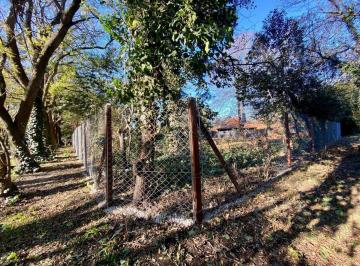 Terreno · 719m² · Lote en Esquina 719 m² en Barrio Grosellar