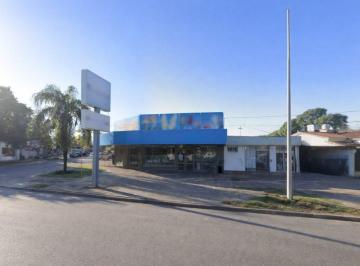 Local comercial · 95m² · Local Comercial en Esquina Sobre Av Lujan