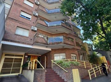 Departamento · 93m² · 3 Ambientes · 1 Cochera · Venta Departamento 3 Ambientes en Moron C/cochera