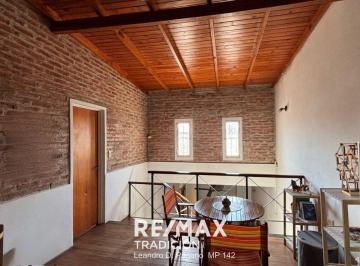 Casa · 290m² · 10 Ambientes · 2 Cocheras · Casa 10 Ambientes en Venta Próximo Av Sarmiento