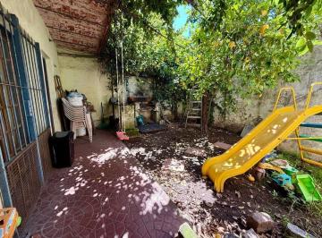 Casa · 130m² · 6 Ambientes · 1 Cochera · Venta Casa a Refaccionar 6 Ambientes Villa Luro