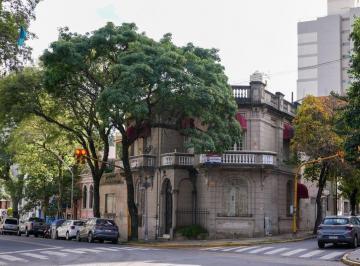 Local comercial · 120m² · Propiedad Única y Exclusiva en Zona Rosedal Paraná