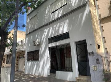 PH · 109m² · 5 Ambientes · Venta PH - Flores Sur con Entrada Independiente Al Frente - 4 Dorm. - Patio - Terraza