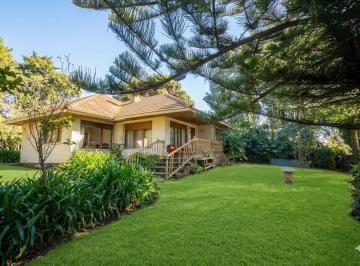 Casa de 4 ambientes, Mar del Plata · Venta · Casa 4 Ambientes · Bosque Peralta Ramos · Mar del Plata - Apto Credito