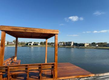 Casa · 872m² · 5 Ambientes · 3 Cocheras · Venta Casa San Sebastian Area 11 a La Laguna Financia Toma Vehiculo Lote Propiedad