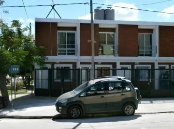 PH · 136m² · 5 Ambientes · 4 Cocheras · 4 Dúplex en Block Apto Crédito Hudson, Berazategui
