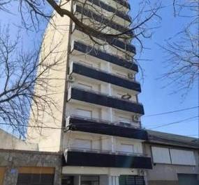 Departamento · 28m² · 1 Ambiente · 1 Cochera · Monoambiente con Cochera en Venta - Echesortu