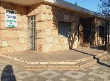 Casa · 227m² · 4 Ambientes · 2 Cocheras · Venta Casa Los Naranjos
