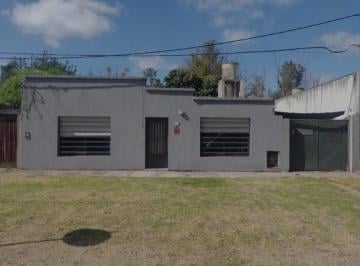 Casa · 116m² · 3 Ambientes · 1 Cochera · Casa en Venta en La Plata Ideal Inversor