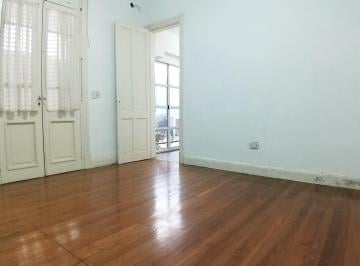 PH de 2 ambientes, Liniers · PH en Alquiler 2 Ambientes.