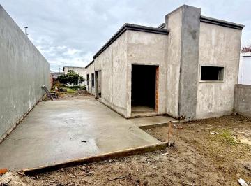 Casa de 1 ambiente, San Jerónimo Sud · Casa en Construcción en San Jerónimo Sud