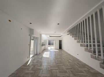 PH de 3 ambientes, Las Flores · Venta Duplex PH 3 Ambientes Las Flores a Estrenar