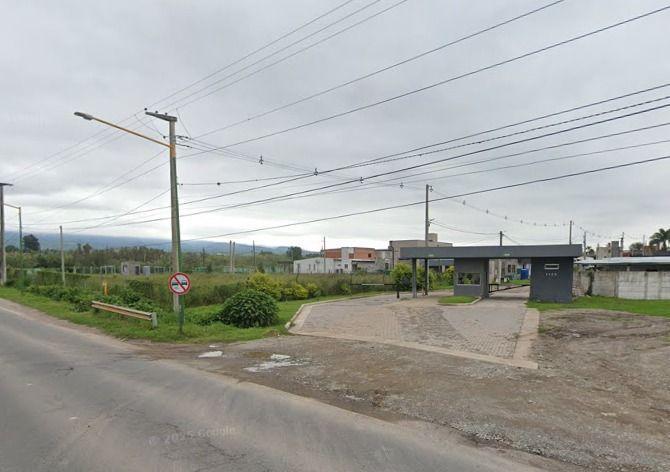 Terreno · 300m²