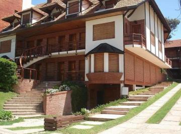 Departamento · 72m² · 3 Ambientes · Departamento en Venta - 2 Dorm. 2 Baños - Villa Gesell