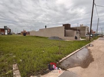 Terreno · 364m² · Lote en Brisas de Manantiales
