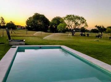 WhatsApp Image 2026-05-02 at 2.29.39 PM.jpeg · Casa en Venta 5 Ambientes Pilar