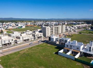 Departamento · 64m² · 2 Dormitorios · 1 Cochera · Departamento en Venta - Housing del Boulevard - Docta