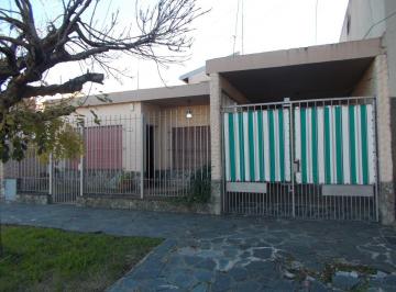 Casa de 5 ambientes, Lomas de Zamora · Casa en Alquiler
