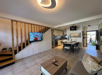 Casa de 3 ambientes, Córdoba · Docta - Venta Casa - 2 Dorm.
