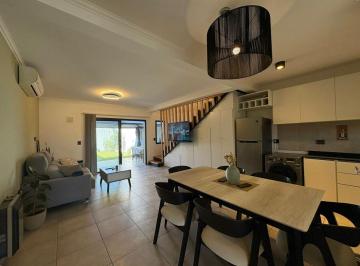Casa de 3 ambientes, Córdoba · Docta Boulevard - Venta Duplex - 2 Dorm.