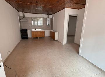 Departamento de 1 ambiente, Córdoba · Inmobiliaria Alquila Departamento Estilo Casita de Dos Dorm.