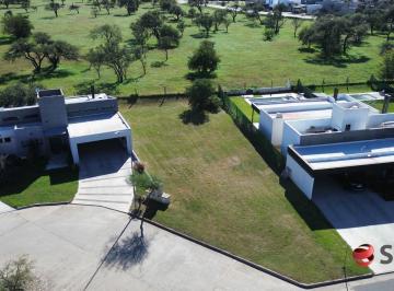 Terreno · 600m² · Venta Terreno en Siete Soles, Barrio Parterres