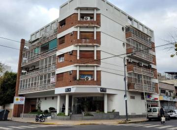 Departamento de 2 ambientes, Mataderos · Excelente Depo 2 Amb Al Frente C/balcon Terraza - Cochera y Baulera
