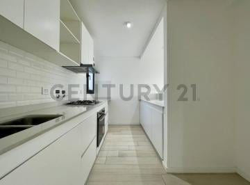 Departamento · 100m² · 4 Ambientes · 2 Cocheras · Semipiso de 2 Dorm. a Estrenar con 2 Cocheras Cubiertas en Venta