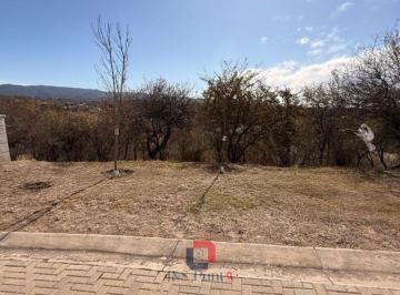 Terreno · 1056m² · Lote en El Terron