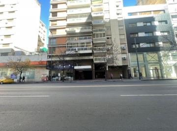 Departamento de 8 ambientes, Córdoba · Departamento de 102 m² con 3 Dorm. en Venta en Centro