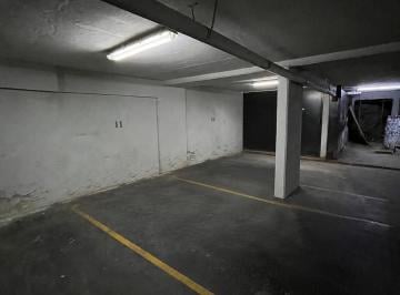 Garage · Cochera en San Juan Al 2800