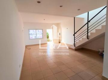 Casa de 4 ambientes, Salta · Dúplex con 155 m² y 3 Dorm. en Venta, Grand Bourg