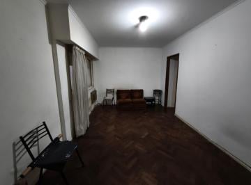 Departamento · 45m² · 2 Ambientes · Departamento en Once