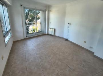 Departamento de 3 ambientes, Lomas de Zamora · Dúplex Impecable en Lomas - Diseño y Confort a Pasos de Todo