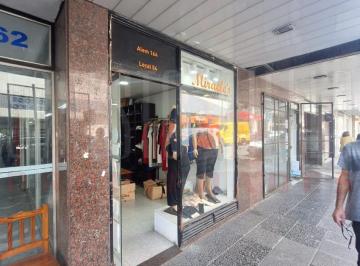 Local comercial · 20m² · Alquiler Local Comercial en Quilmes Centro.
