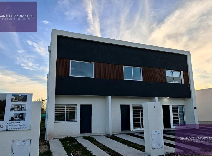 Departamento · 76m² · 4 Ambientes · 1 Cochera
