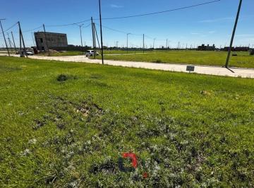 Terreno · 250m² · Lote en Cuestas de Manantiales