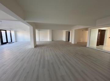 Oficina comercial · 243m² · Oficina en Centro