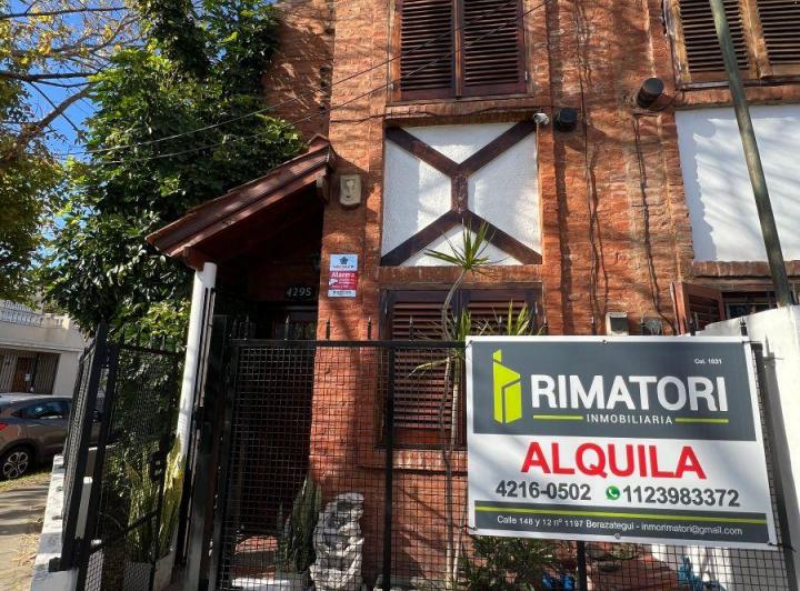Casa · 70m² · 3 Ambientes · 1 Cochera