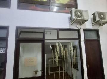 Local comercial · 18m² · 1 Ambiente · Alquiler/venta de Local en El Centro de Colonia del Sacramento