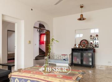 Casa · 288m² · 5 Ambientes · 2 Cocheras · Casa en Venta en Barrio San Fernando