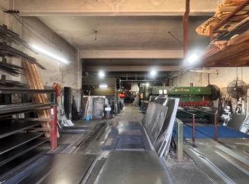 Bodega-Galpón , General San Martín · Galpon de 260 m² en Venta a m Ev. Eva Perón