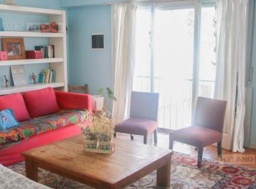 PH · 84m² · 3 Ambientes · Casa PH en Venta en Centro Comercial Martinez, Vias/santa Fe