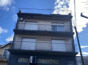 Departamento de 2 ambientes, San Isidro · Departamento en Primer Piso de 2 Ambientes con Terraza Propia