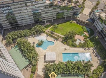 Departamento de 5 ambientes, Puerto Madero · Penthouse en Puerto Madero con Terraza Privada y Vista Abierta | a Reciclar