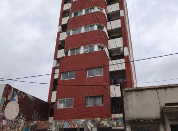 Departamento · 38m² · 2 Ambientes · 1 Cochera · Departamento Dos Ambientes con Cochera en Temperley Oeste