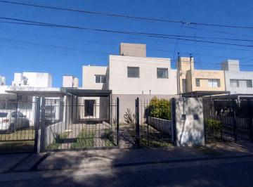 Casa de 7 ambientes, Córdoba · Alquilo. Tres Dorm.. B° Poeta Lugones