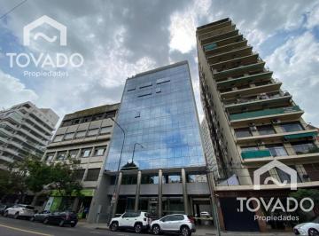 Oficina comercial · 44m² · 1 Ambiente · Oficina en Venta en Excelente Edificio Sobre Av Luis Maria Campos!