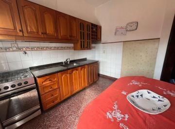 PH · 74m² · 4 Ambientes · Venta PH 4 Amb - Escritorio - Balcon - Terraza - Caseros